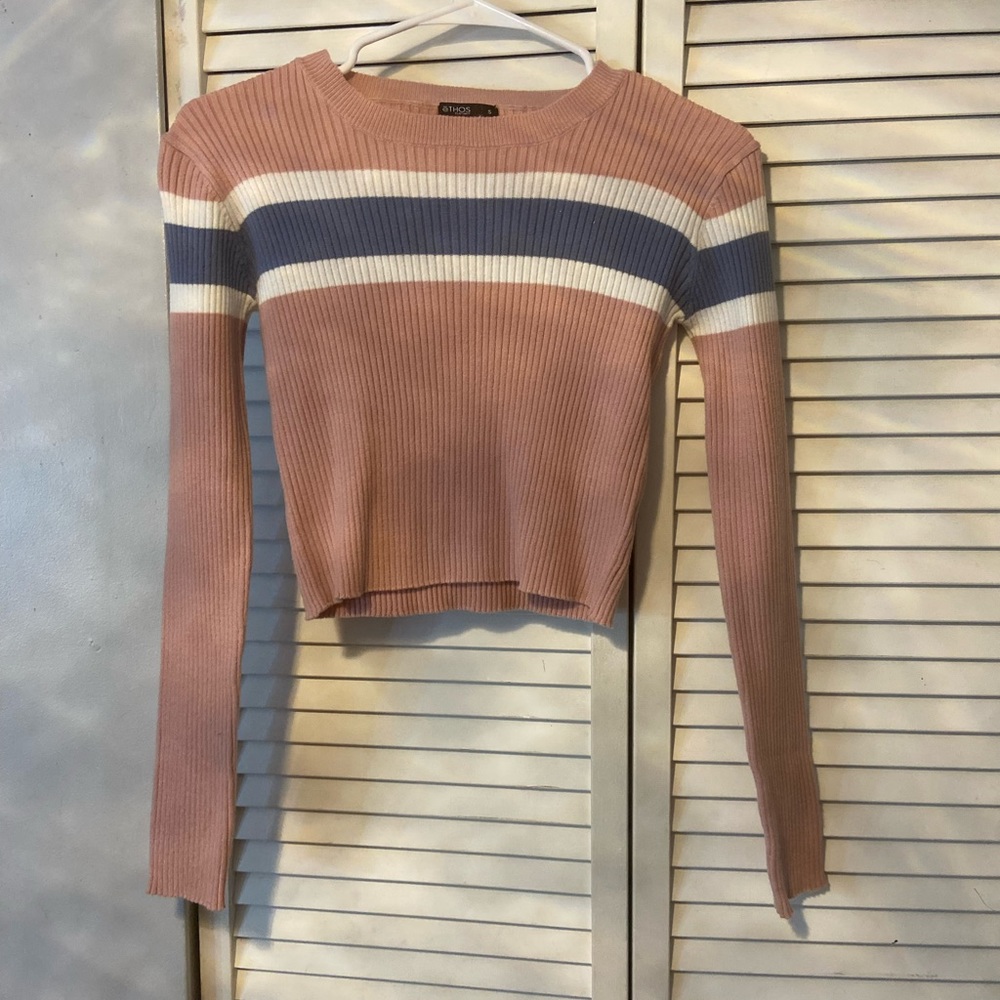 Pink long sleeve crop